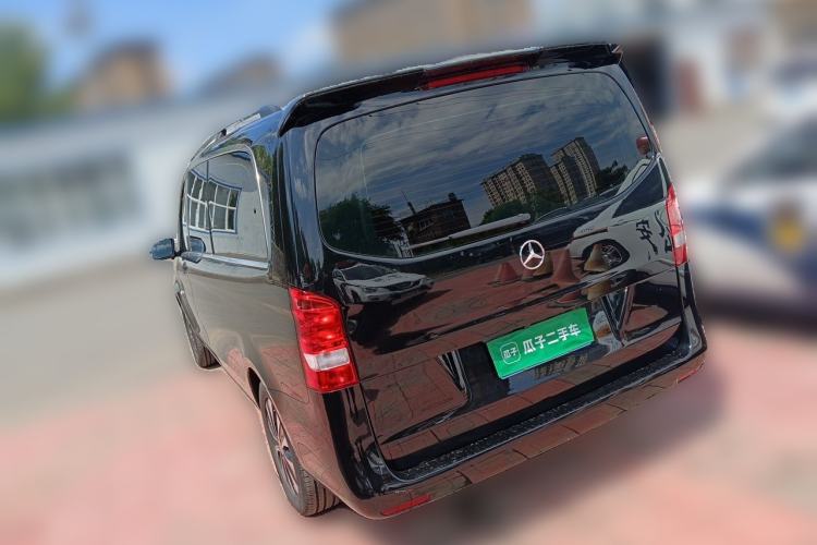 Used Mercedes-Benz Vito 2021 2.0T Elite Version 7 Seats Rear Left 45 Deg