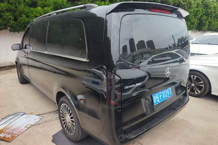 Used Mercedes-Benz Vito 2021 2.0T Elite Version 7 Seats Rear Left 45 Deg