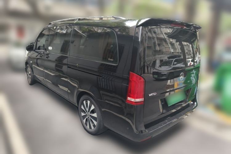 Used Mercedes-Benz Vito 2021 2.0T Elite Version 7 Seats Rear Left 45 Deg
