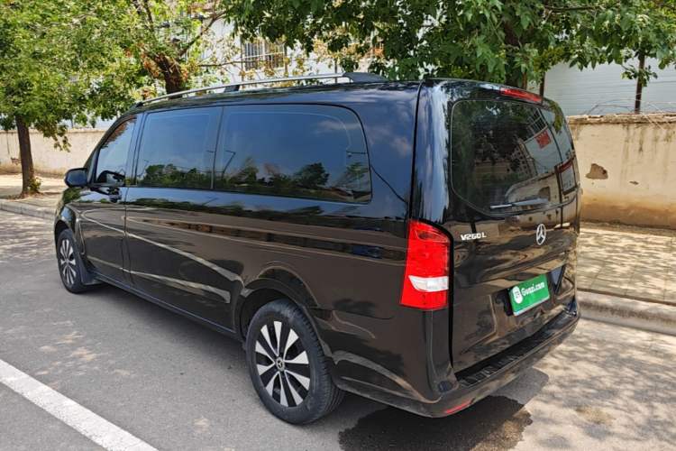 Used Mercedes-Benz Vito 2021 2.0T Elite Version 7 Seats Rear Left 45 Deg