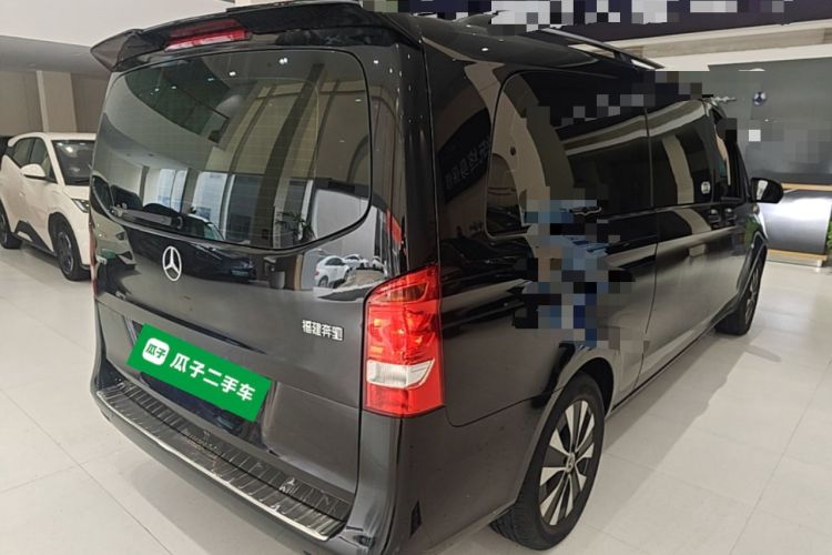 Used Mercedes-Benz Vito 2021 2.0T Elite Version 7 Seats Rear Right 45 Deg