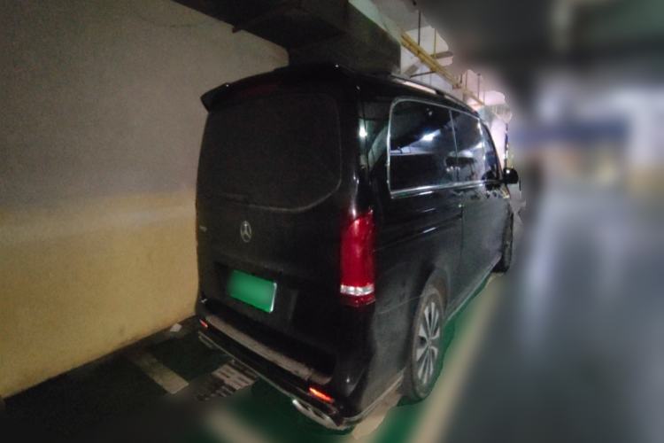 Used Mercedes-Benz Vito 2021 2.0T Elite Version 7 Seats Rear Right 45 Deg