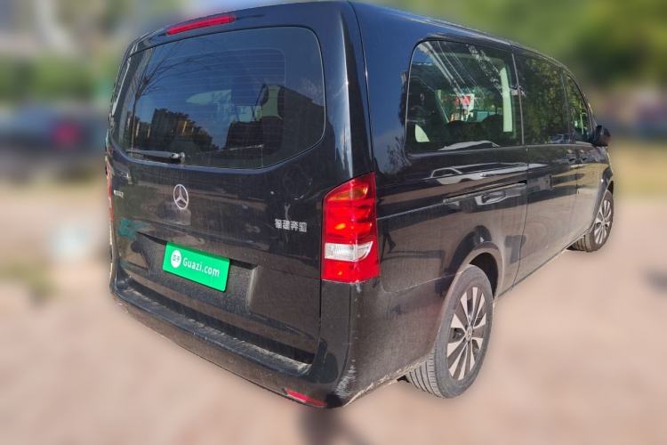 Used Mercedes-Benz Vito 2021 2.0T Elite Version 7 Seats Rear Right 45 Deg