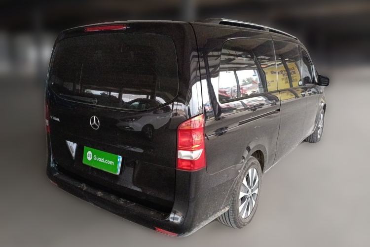 Used Mercedes-Benz Vito 2021 2.0T Elite Version 7 Seats Rear Right 45 Deg