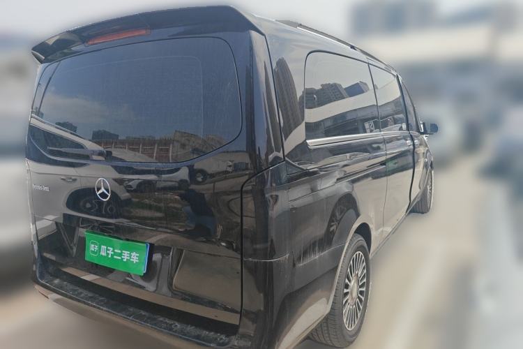 Used Mercedes-Benz Vito 2021 2.0T Elite Version 7 Seats Rear Right 45 Deg