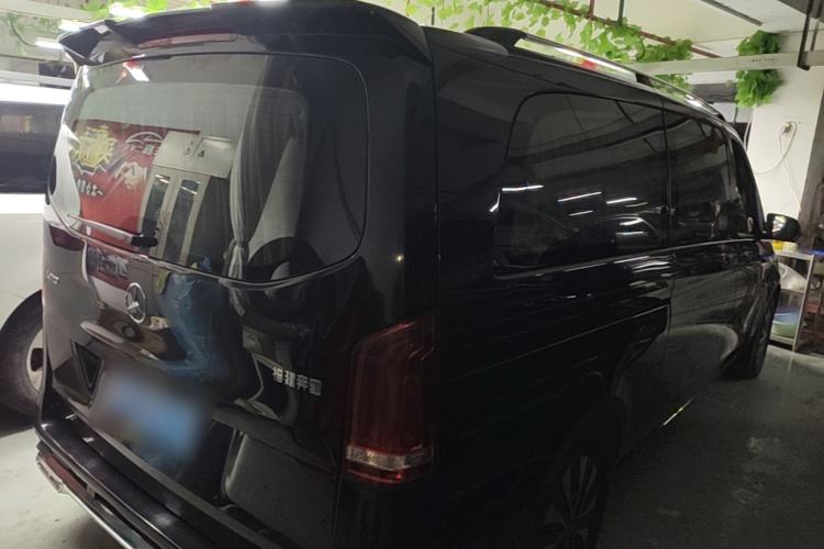Used Mercedes-Benz Vito 2021 2.0T Elite Version 7 Seats Rear Right 45 Deg