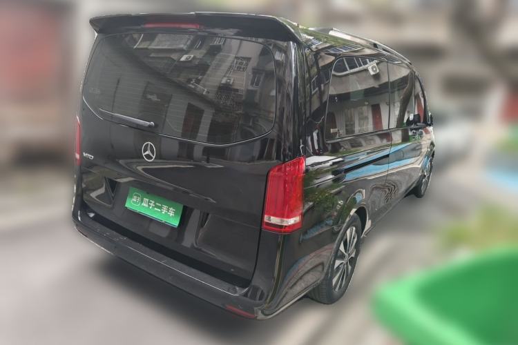 Used Mercedes-Benz Vito 2021 2.0T Elite Version 7 Seats Rear Right 45 Deg