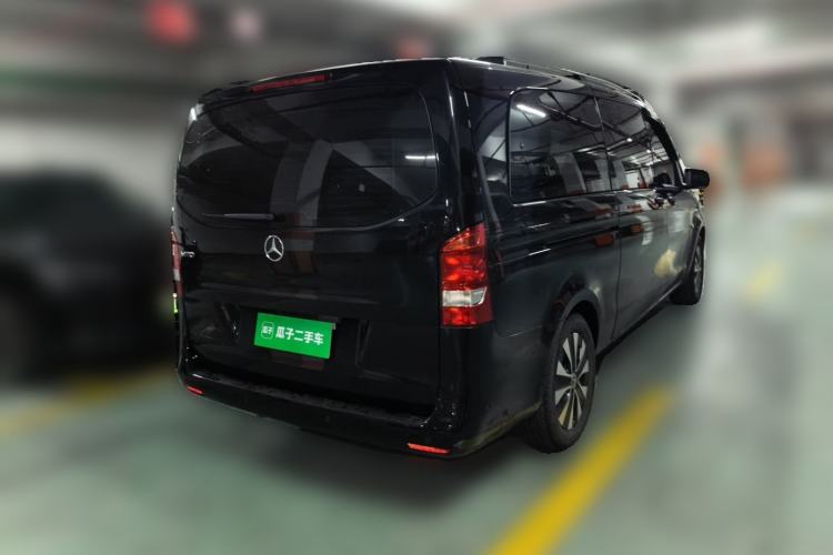 Used Mercedes-Benz Vito 2021 2.0T Elite Version 7 Seats Rear Right 45 Deg