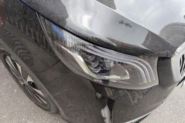 Used Mercedes-Benz Vito 2021 2.0T Business Version 7 Seats Right Front Headlight