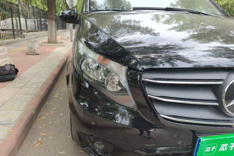 Used Mercedes-Benz Vito 2021 2.0T Business Version 7 Seats Right Front Headlight