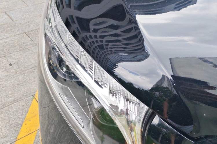 Used Mercedes-Benz Vito 2021 2.0T Business Version 8 Seats Right Front Headlight