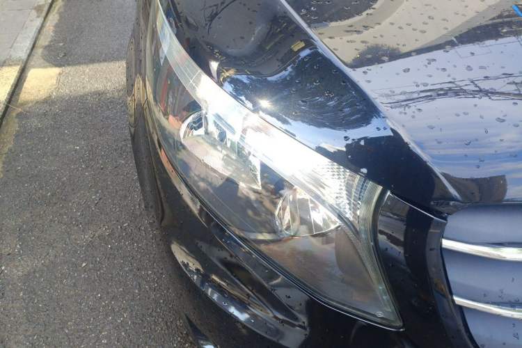 Used Mercedes-Benz Vito 2021 2.0T Elite Version 7 Seats Right Front Headlight