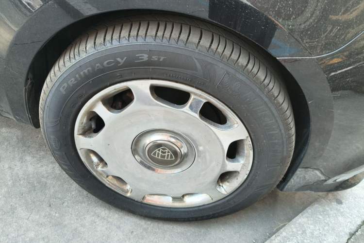Used Mercedes-Benz Vito 2021 2.0T Business Version 7 Seats Right Front Wheel Hub