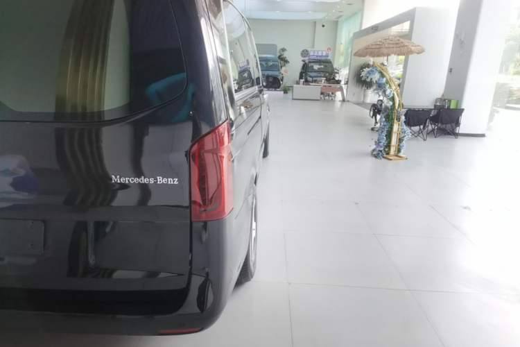 Used Mercedes-Benz Vito 2021 2.0T Business Version 7 Seats Right Rear Taillight