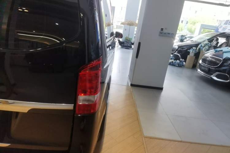 Used Mercedes-Benz Vito 2021 2.0T Business Version 7 Seats Right Rear Taillight