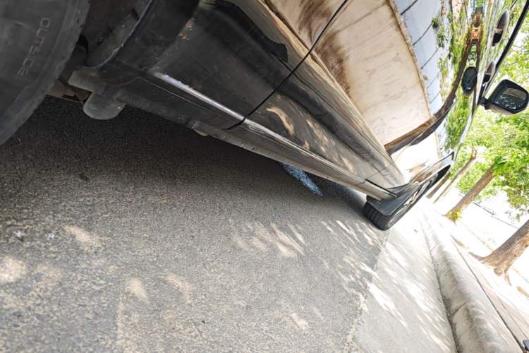 Used Mercedes-Benz Vito 2021 2.0T Elite Version 7 Seats Right Side Sill