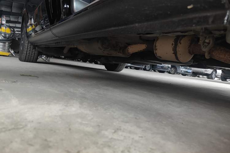 Used Mercedes-Benz Vito 2021 2.0T Business Version 7 Seats Right Side Sill