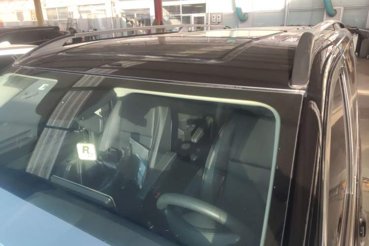 Used Mercedes-Benz Vito 2021 2.0T Elite Version 7 Seats Roof