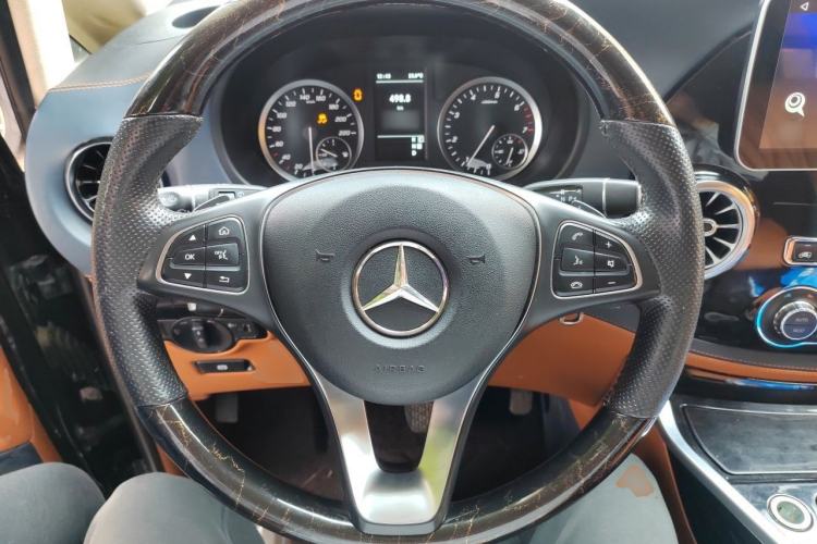 Used Mercedes-Benz Vito 2021 2.0T Business Version 7 Seats Steering Wheel