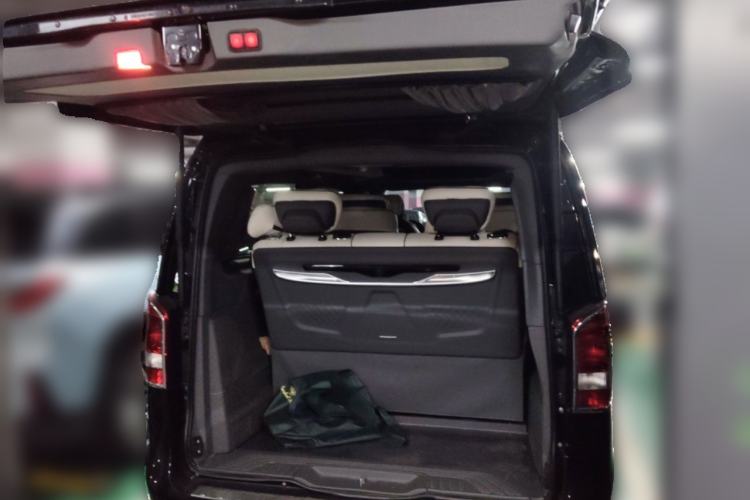Used Mercedes-Benz Vito 2021 2.0T Business Version 7 Seats Trunk