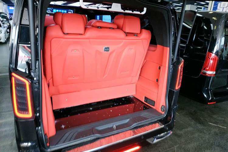Used Mercedes-Benz Vito 2021 2.0T Business Version 7 Seats Trunk