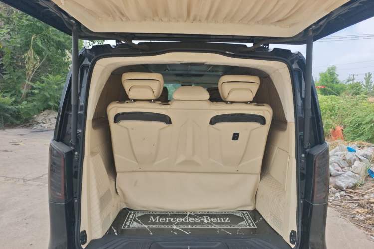 Used Mercedes-Benz Vito 2021 2.0T Business Version 7 Seats Trunk