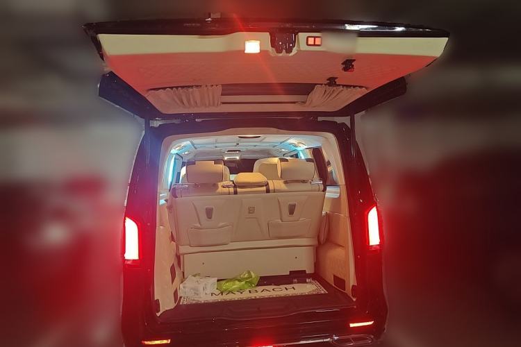 Used Mercedes-Benz Vito 2021 2.0T Business Version 7 Seats Trunk