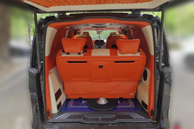 Used Mercedes-Benz Vito 2021 2.0T Business Version 7 Seats Trunk