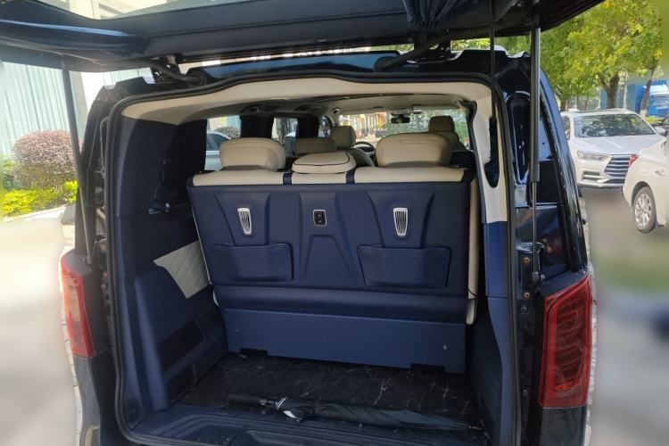 Used Mercedes-Benz Vito 2021 2.0T Business Version 7 Seats Trunk