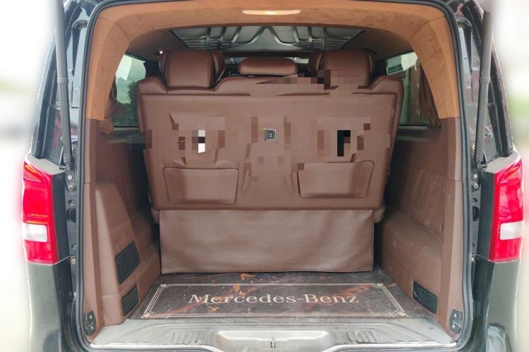 Used Mercedes-Benz Vito 2021 2.0T Elite Version 7 Seats Trunk