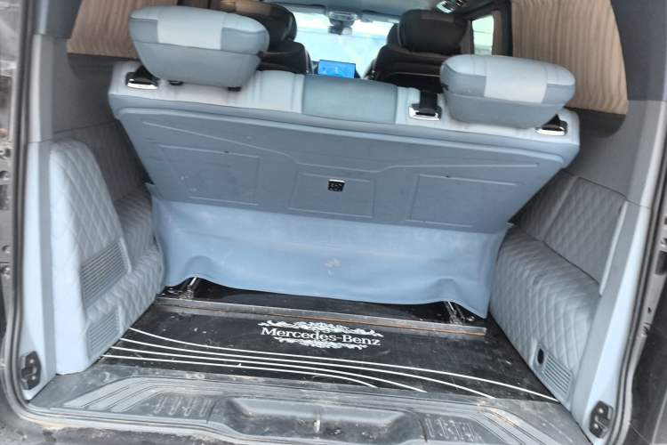 Used Mercedes-Benz Vito 2021 2.0T Business Version 7 Seats Trunk
