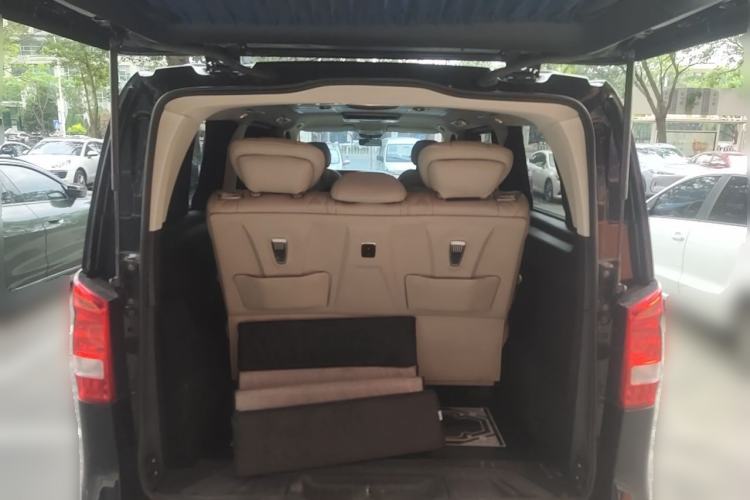 Used Mercedes-Benz Vito 2021 2.0T Business Version 7 Seats Trunk