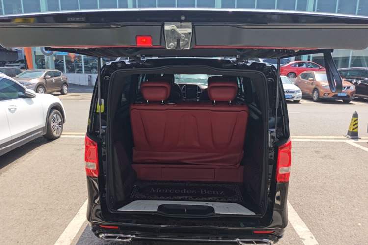 Used Mercedes-Benz Vito 2021 2.0T Business Version 7 Seats Trunk