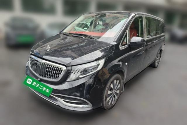 Używany Mercedes-Benz Vito 2021 2.0T Elite Version 7 Seats