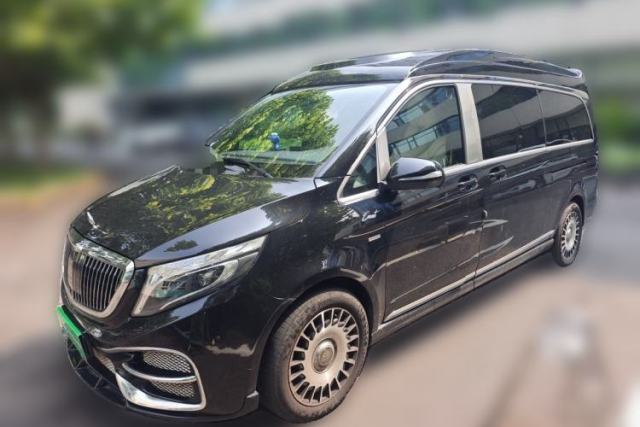 Ojetý Mercedes-Benz Vito 2021 Mercedes-Benz Vito 2.0, 7 seats, automatic