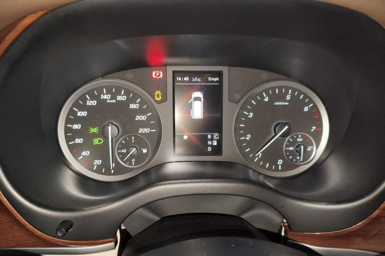 Used Mercedes-Benz Vito 2021 2.0T Business Version 7 Seats Instrument Cluster
