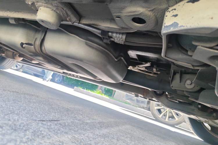 Used Mercedes-Benz Vito  Chassis Rear Left