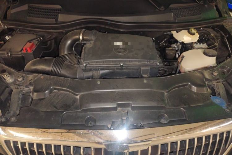 Used Mercedes-Benz Vito 2021 2.0T Business Version 7 Seats Engine Bay