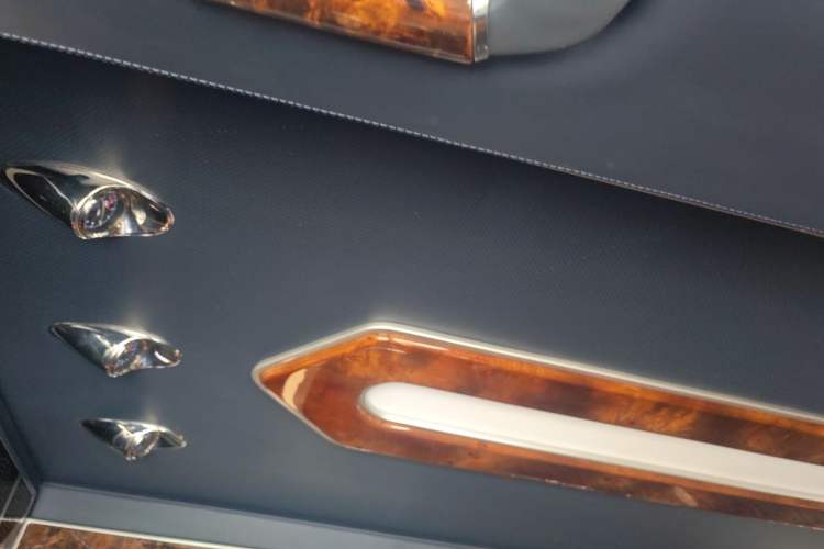 Used Mercedes-Benz Vito  Headliner