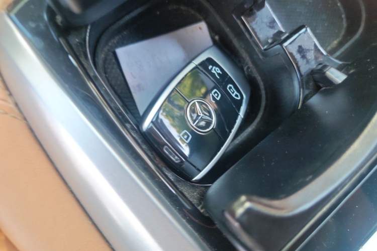 Used Mercedes-Benz Vito  Vehicle Key