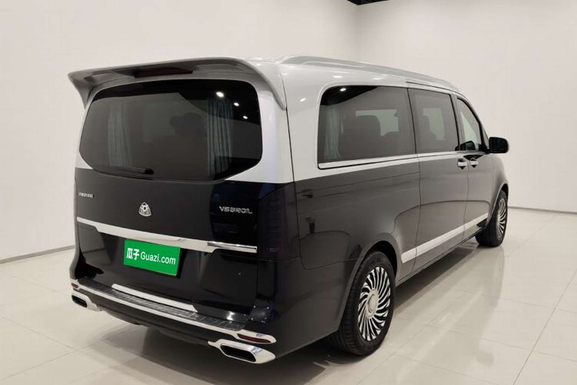 Used Mercedes-Benz Vito 2021 2.0T Elite Version 7 Seats Exterior 5