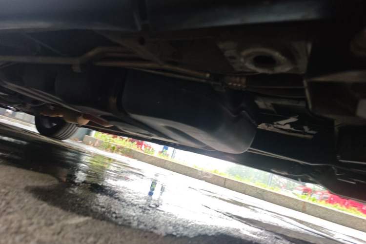 Used Mercedes-Benz Vito 2021 2.0T Elite Version 7 Seats Chassis Rear Left