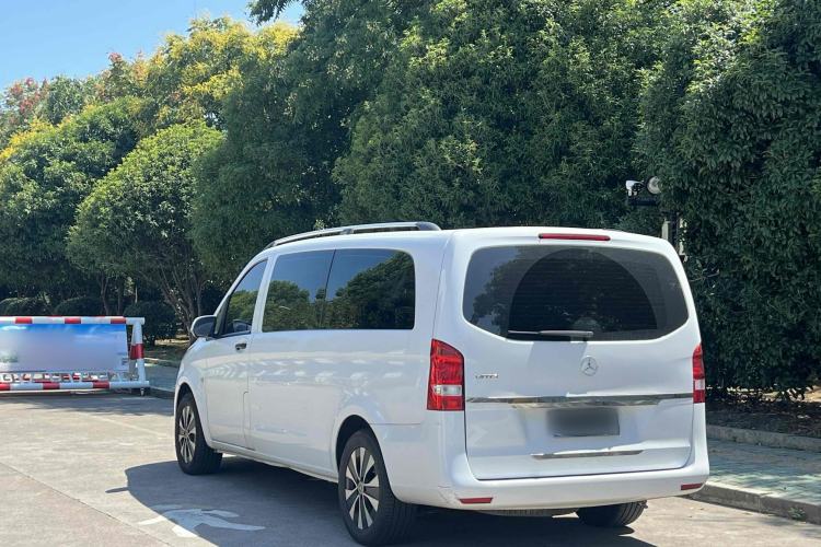 Used Mercedes-Benz Vito 2021 2.0T Elite Version 7 Seats Exterior 5
