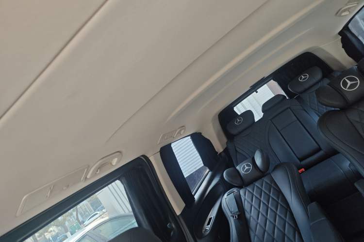 Used Mercedes-Benz Vito 2021 2.0T Business Version 7 Seats Headliner