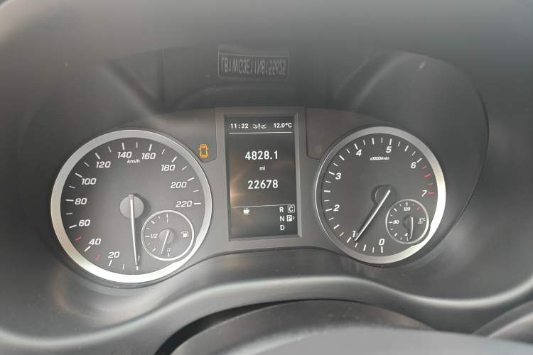 Used Mercedes-Benz Vito 2021 2.0T Business Version 7 Seats Instrument Cluster