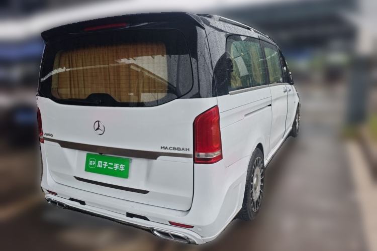 Used Mercedes-Benz Vito 2021 2.0T Elite Version 7 Seats Rear Right 45 Deg