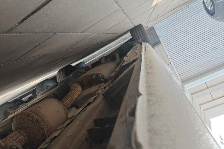 Used Mercedes-Benz Vito 2021 2.0T Business Version 7 Seats Right Side Sill