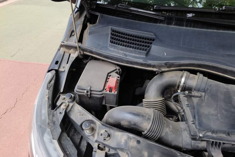 Used Mercedes-Benz Vito  Engine Bay Right