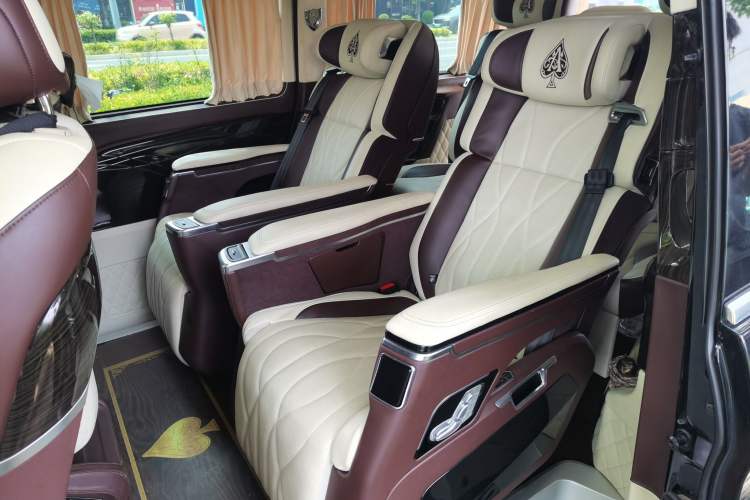 Used Mercedes-Benz Vito  Left Rear Seat