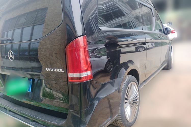 Used Mercedes-Benz Vito  Rear Right 45 Deg